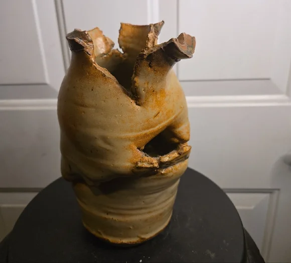 Handcrafted Signed Studio Pottery Ceramic Wabisabi Vase in Beige and Blue - Picture 4 of 13